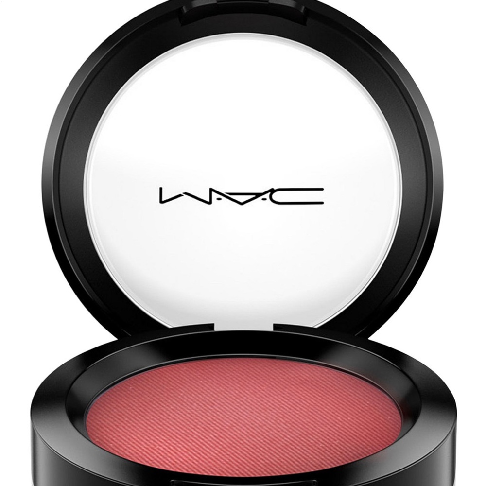 MAC POWDER BLUSH